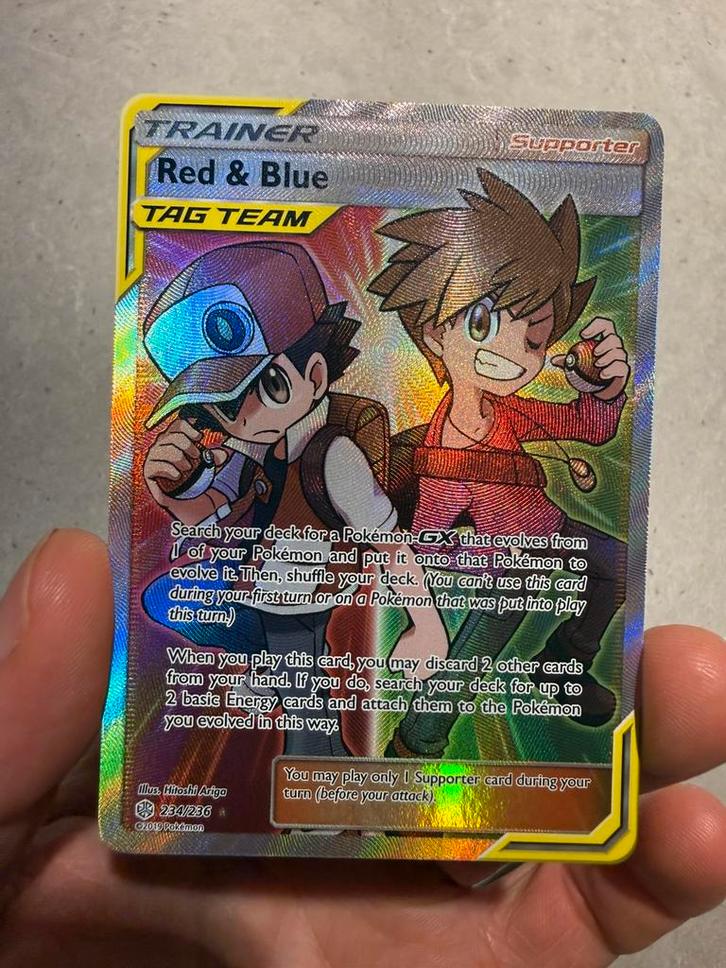 Red & Blue 234/236 - Cosmic Eclipse, Hobby en Vrije tijd, Verzamelkaartspellen | Pokémon, Zo goed als nieuw, Losse kaart, Ophalen of Verzenden