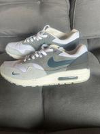 Nike Air Max 1 london maat 45 als nieuw!, Kleding | Heren, Schoenen, Wit, Nike, Ophalen of Verzenden, Sneakers of Gympen