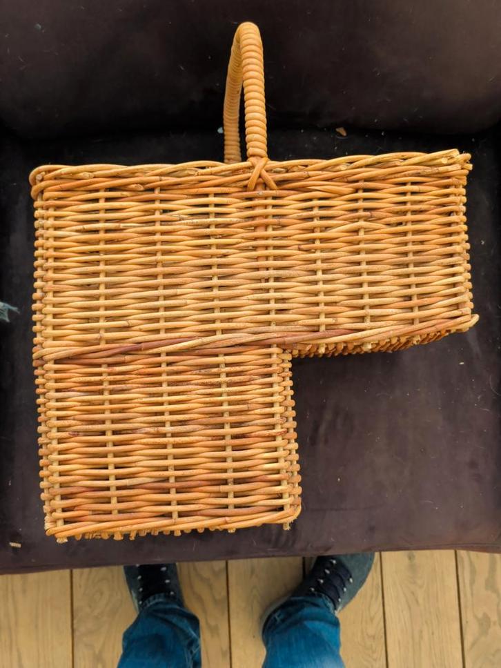 Rieten draagmand / boodschappenmand – stevig gevlochten, Hobby en Vrije tijd, Picknickmanden, Gebruikt, Ophalen of Verzenden