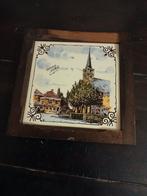 Vintage Tegel met Oostzaan NH Kerk in lijst, Ophalen of Verzenden