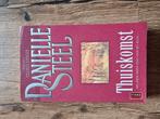 Danielle Steel thuiskomst, Boeken, Fantasy, Ophalen of Verzenden, Zo goed als nieuw