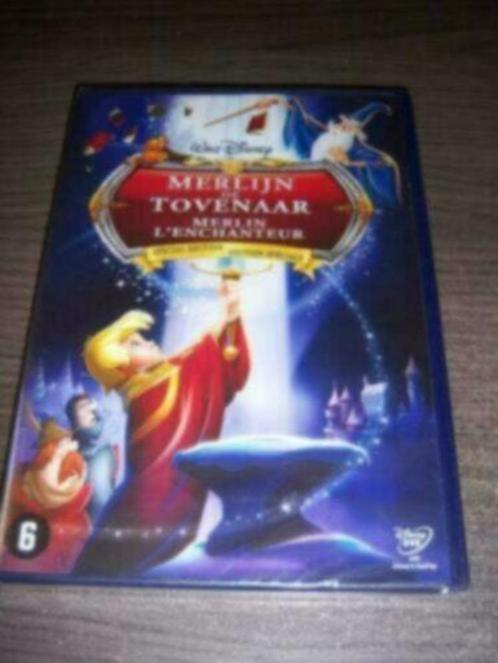 Walt Disney Merlijn de Tovenaar gouden rugnummer 18 in seal, Cd's en Dvd's, Dvd's | Tekenfilms en Animatie, Nieuw in verpakking