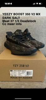 Yeezy Boost 350 V2 MX Dark Salt 37 1/3 Deadstock, Ophalen of Verzenden, Nieuw, Zwart, Sneakers of Gympen