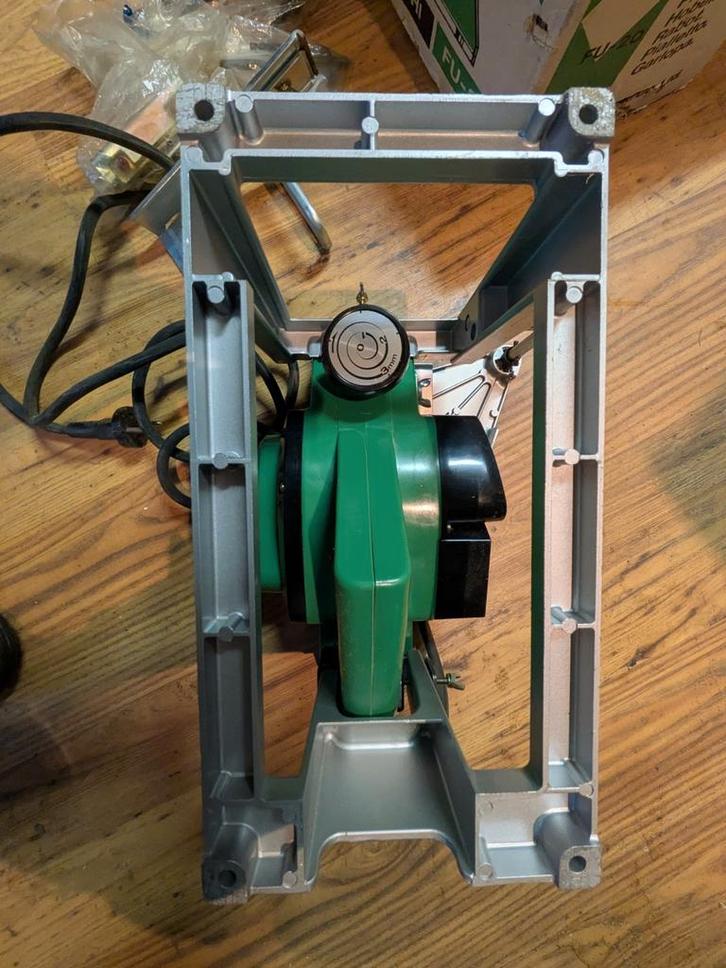 Elektrische Schaafmachine - Perfect voor houtbewerking, Doe-het-zelf en Verbouw, Gereedschap | Freesmachines, Gebruikt, Elektrisch