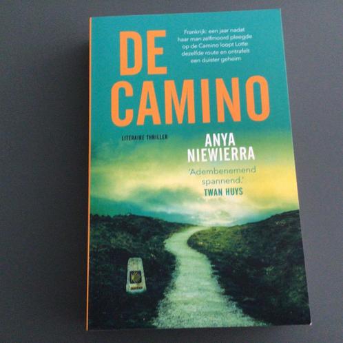 Anya Niewierra - De Camino, Boeken, Thrillers, Zo goed als nieuw, Nederland, Ophalen of Verzenden