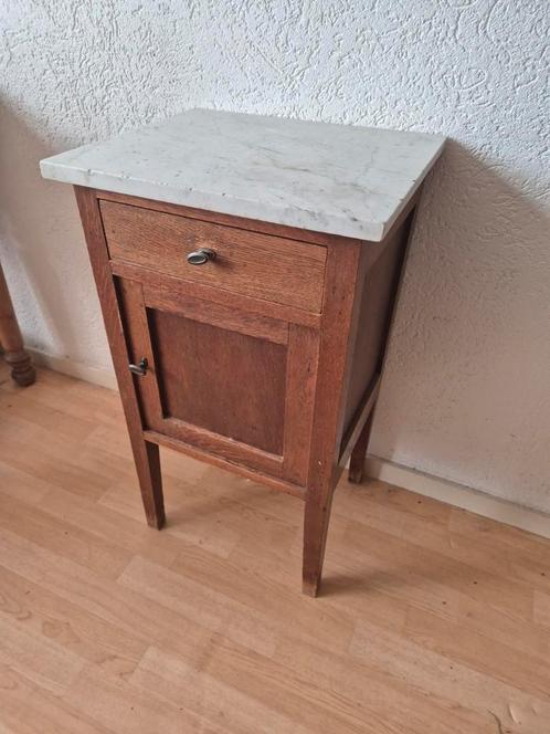 Antiek Nachtkastje met Marmeren Blad, Antiek en Kunst, Antiek | Meubels | Kasten, Ophalen