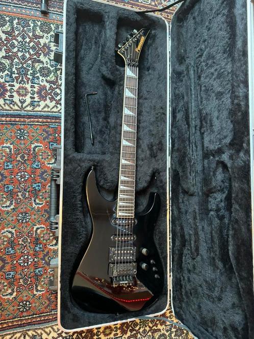 Fernandes stj-75 custom BIG LOGO prototype MIJ super rare, Muziek en Instrumenten, Snaarinstrumenten | Gitaren | Elektrisch, Gebruikt