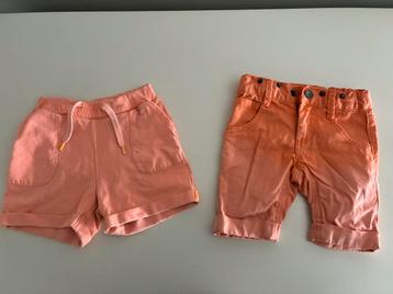 2 korte broeken van name it beschikbaar voor biedingen