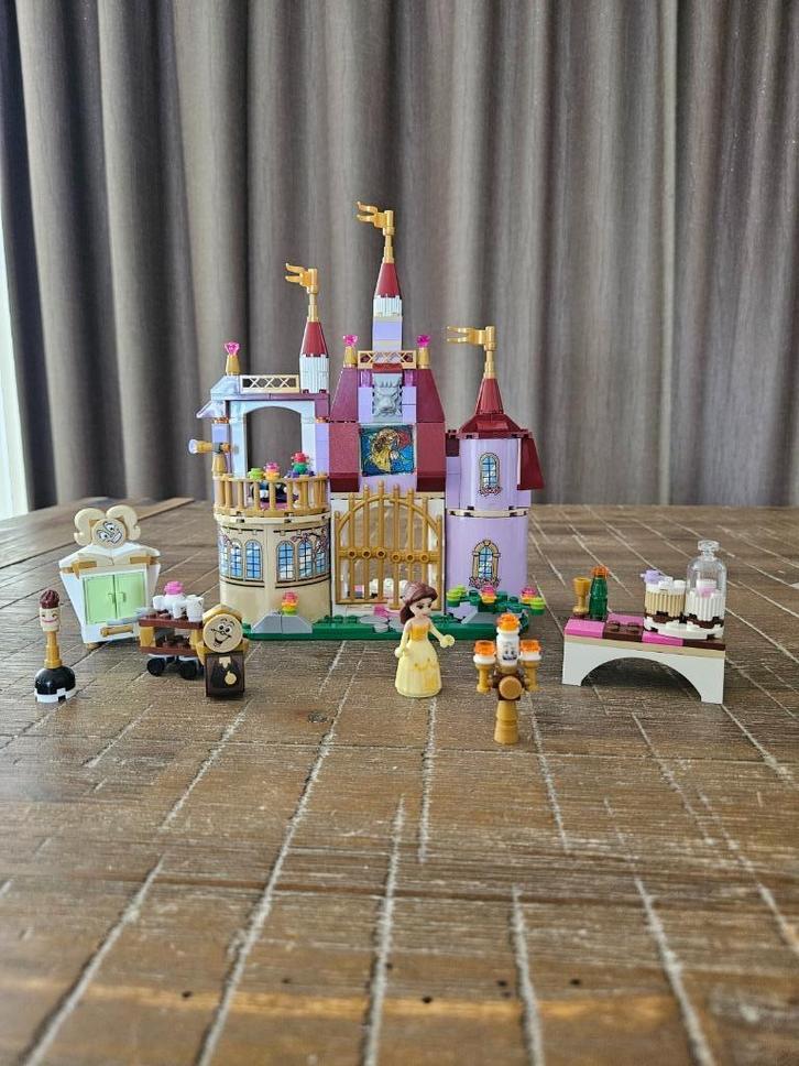 Lego Disney Princess: Belle's betoverde kasteel, Kinderen en Baby's, Speelgoed | Duplo en Lego, Gebruikt, Lego, Complete set, Ophalen of Verzenden