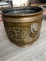 Antieke Bronzen emmer met Leeuwenkop, Ophalen of Verzenden, Brons