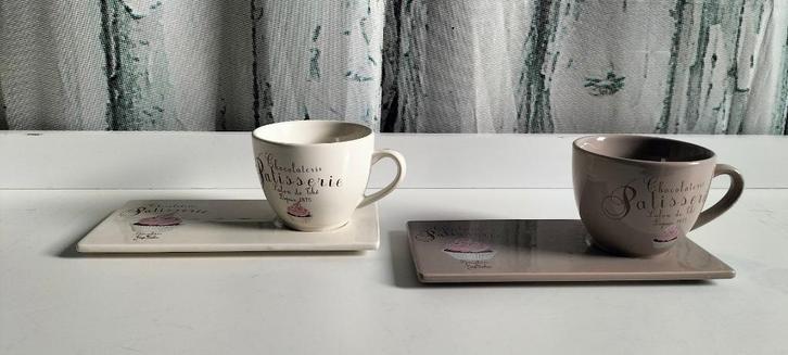 koffieset kopje en plateau, Huis en Inrichting, Keuken | Servies, Nieuw, Kop(pen) en/of Schotel(s), Overige stijlen, Porselein