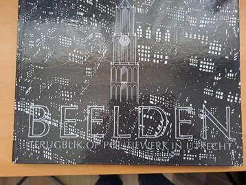 politie herinerings boek beschikbaar voor biedingen