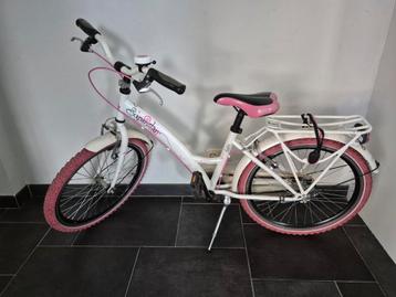 Loekie Superstar BFF kinderfiets 22 inch beschikbaar voor biedingen