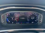 Volkswagen T-Roc 1.5 TSI R-Line AUTOMAAT/VIRTUAL COCKPIT/CAR, 1258 kg, Zwart, 4 cilinders, 150 pk