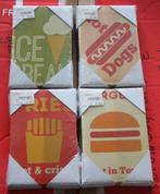 set van 4 canvas doekjes met etenswaren leuk vintage, Minder dan 50 cm, Nieuw, Ophalen of Verzenden, Schilderij