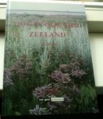 Oog in oog met Zeeland, Christ Peters, ISBN 9053270639., Boeken, Geschiedenis | Stad en Regio, Ophalen of Verzenden, Zo goed als nieuw