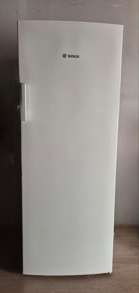Bosch GSN84E01 diepvriezer vriezer vrieskist vrijstaand, Witgoed en Apparatuur, Vriezers en Diepvrieskisten, Zo goed als nieuw