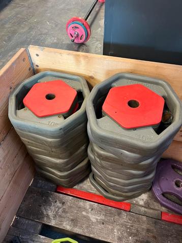 10 x 10 kg reebok 30 mm halter schijven  gewichten beschikbaar voor biedingen