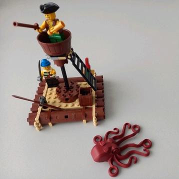 Lego Pirates Aanval van de reuzeinktvis (6240) beschikbaar voor biedingen