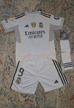 Nieuw Real Madrid voetbal tenue, Real madrid, Jongen of Meisje, Ophalen of Verzenden, Nieuw