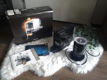 Nespresso Essenza Mini Black + Philips Melkopschuimer!  beschikbaar voor biedingen