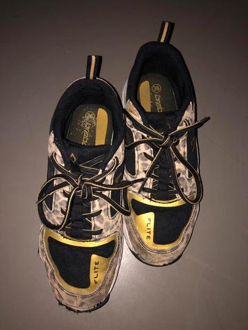 Brabo Veldhockey Schoenen Maat 36 beschikbaar voor biedingen