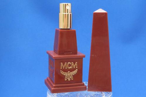Maxi - MCM - Obelisk - 25ml - edp - 12,7cm, Verzamelen, Parfumverzamelingen, Gebruikt, Miniatuur, Gevuld, Ophalen of Verzenden