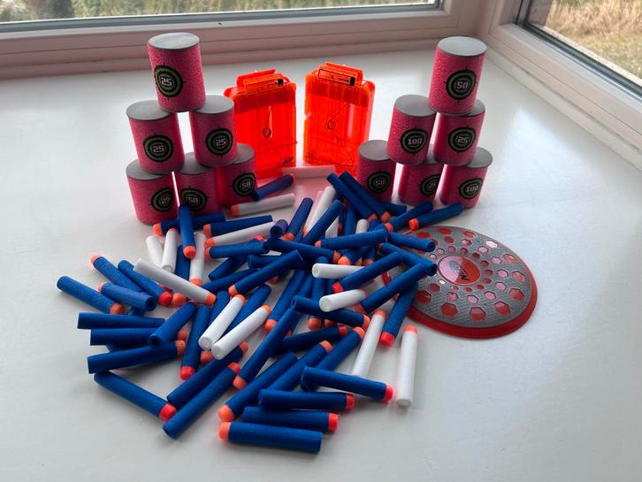 Nerf Accessoires: Pijltjes, Magazijnen & Doelen, Kinderen en Baby's, Speelgoed | Overig, Zo goed als nieuw, Jongen of Meisje, Ophalen of Verzenden
