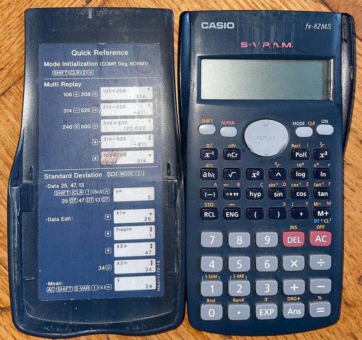 Casio FX-82MS Rekenmachine calculator 9e, Diversen, Rekenmachines, Zo goed als nieuw, Ophalen of Verzenden