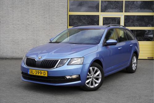 Skoda Octavia Combi 1.6 TDI Automaat! Ambition Business BJ20, Auto's, Skoda, Te koop, Octavia, ABS, Airbags, Airconditioning, Alarm