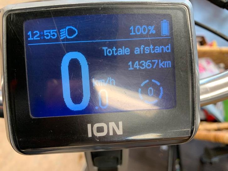 Sparta ion display met displayhouder en stuurbediening, Fietsen en Brommers, Fietsaccessoires | Fietscomputers, Zo goed als nieuw