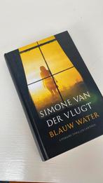 Simone van der Vlugt - Blauw water, Simone van der Vlugt, Ophalen of Verzenden, Zo goed als nieuw, Nederland