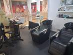 Kappersstoel te huur 25 euro per dag, Huizen en Kamers, Kamers te huur, 35 tot 50 m², Almere