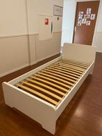 1 persoonsbed, lattebodem en beddragers, Huis en Inrichting, 90 cm, Eenpersoons, Ophalen of Verzenden, Zo goed als nieuw