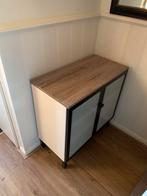 Praktisch solide schoenenkastje met klapdeurtjes, Huis en Inrichting, Ophalen, Gebruikt