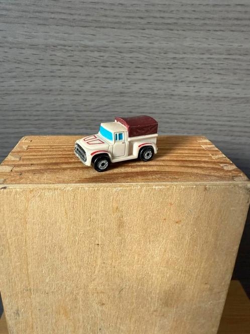 Auto jeep speelgoed - hxbxd 1.8x3.5x1.8cm - kunststof, Verzamelen, Poppenhuizen en Toebehoren, Zo goed als nieuw, Poppenhuis, Ophalen of Verzenden