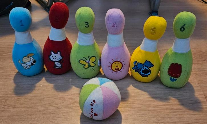 Woezel & Pip kegelspel (met zachte kegels), Kinderen en Baby's, Speelgoed | Overig, Zo goed als nieuw, Jongen of Meisje, Ophalen of Verzenden