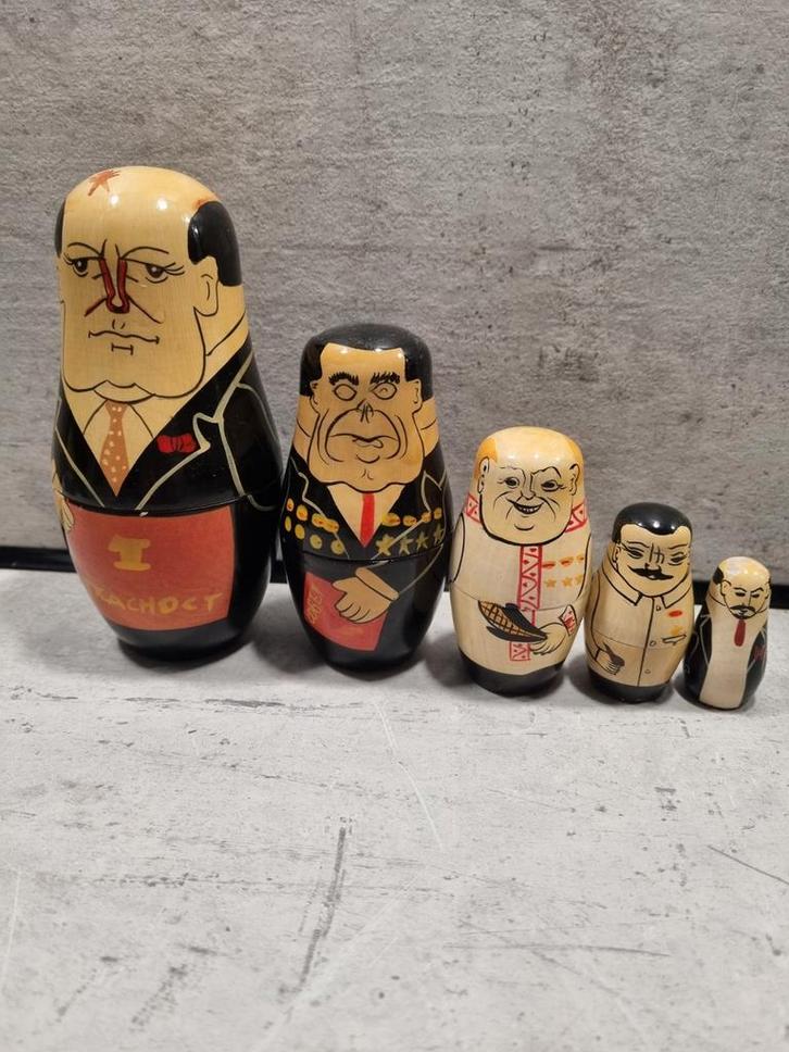 Matroesjka poppetjes Russische leiders-  nesting dolls, Antiek en Kunst, Antiek | Keramiek en Aardewerk, Ophalen of Verzenden