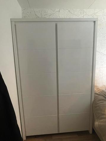 Kleding kast 