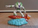 Buzz lightyear op raket toy story, Verzamelen, Ophalen of Verzenden, Beeldje of Figuurtje