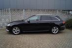 Audi A4 Avant 40 TFSI Advanced Edition Autom Sportst Navi Cl, Auto's, Audi, Stof, Gebruikt, Euro 6, 4 cilinders