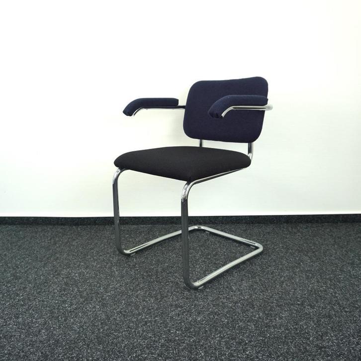 Knoll Cesca design stoelen | Zwart-Donkerblauw Vergaderstoel, Huis en Inrichting, Stoelen, Zo goed als nieuw, Vier, Metaal, Stof