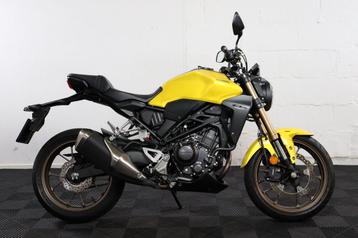 HONDA CB 300 R Neo Sports Café (bj 2023) beschikbaar voor biedingen