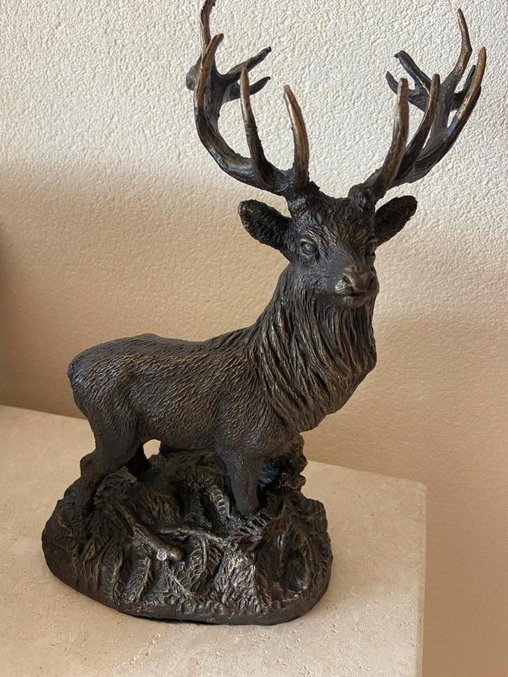 Henk Roosink Beeld - edelhert, Antiek en Kunst, Kunst | Beelden en Houtsnijwerken, Ophalen of Verzenden