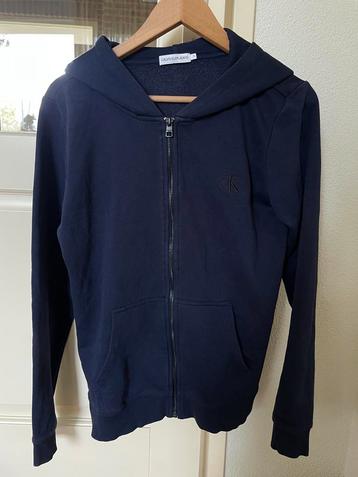 Calvin klein vest maat 16/ 176 beschikbaar voor biedingen