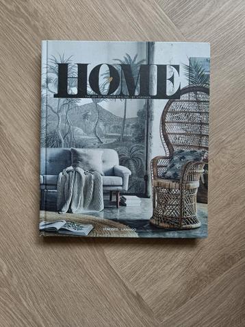 VT Wonen - Home: Interieur Inspiratie Boek beschikbaar voor biedingen