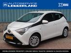 Toyota Aygo 1.0 VVT-i x-play | LAGE KM-STAND | CARPLAY/ANDRO, Auto's, Toyota, Stof, Gebruikt, Euro 6, 4 stoelen