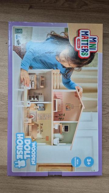 Nieuw in doos! Mini Matters Houten Poppenhuis beschikbaar voor biedingen