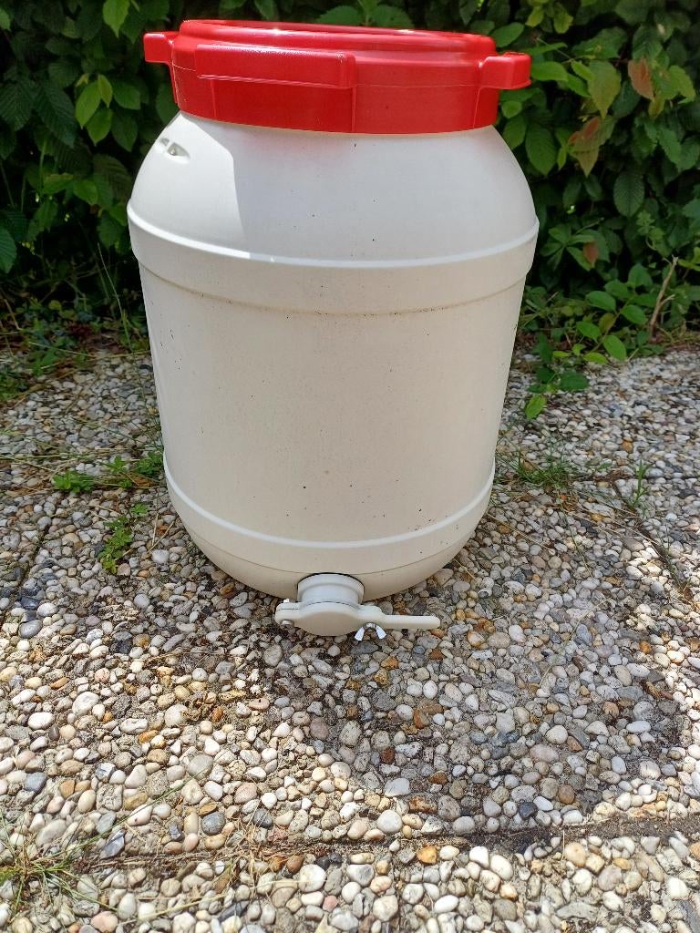 Kunststof honing vatje met snijkraan, Spin of Schorpioen