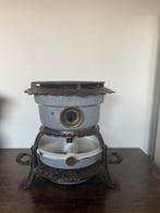 Grijs gewolkt emaille met gietijzeren 1 pits petroleumstel, Antiek en Kunst, Ophalen of Verzenden